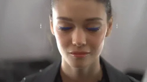 18490 cobalt blue tarantula gif 6